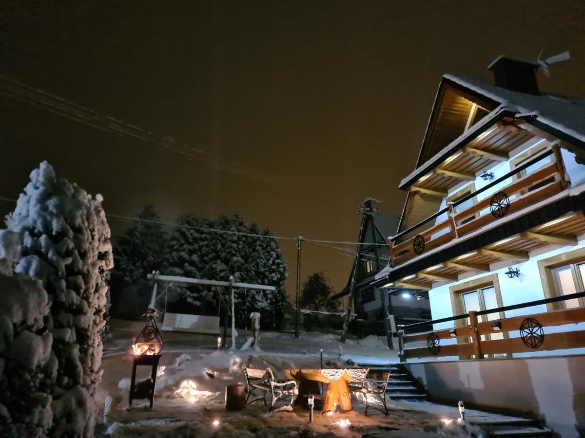 Toporowe Izby Gron Exterior photo